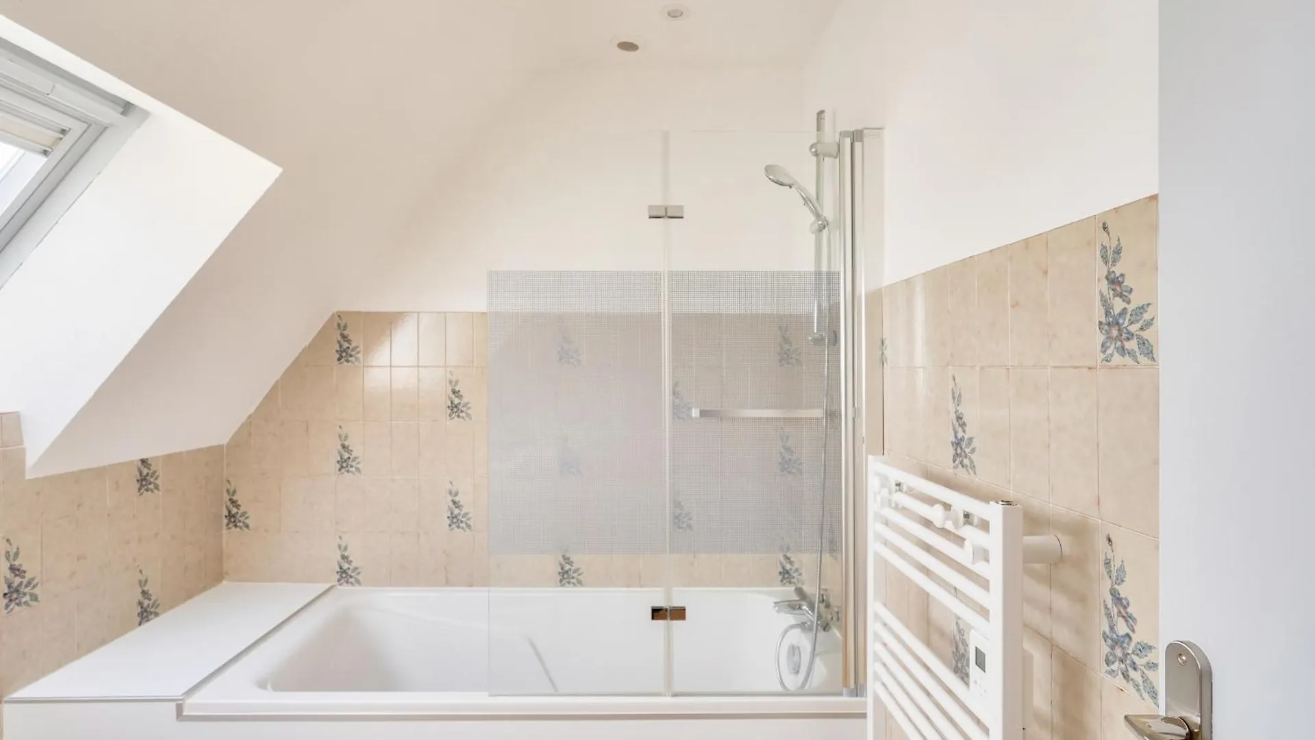 1Er Etage, Jardin Partage Pour 4 A 300M De La Plage Guilvinec Francja